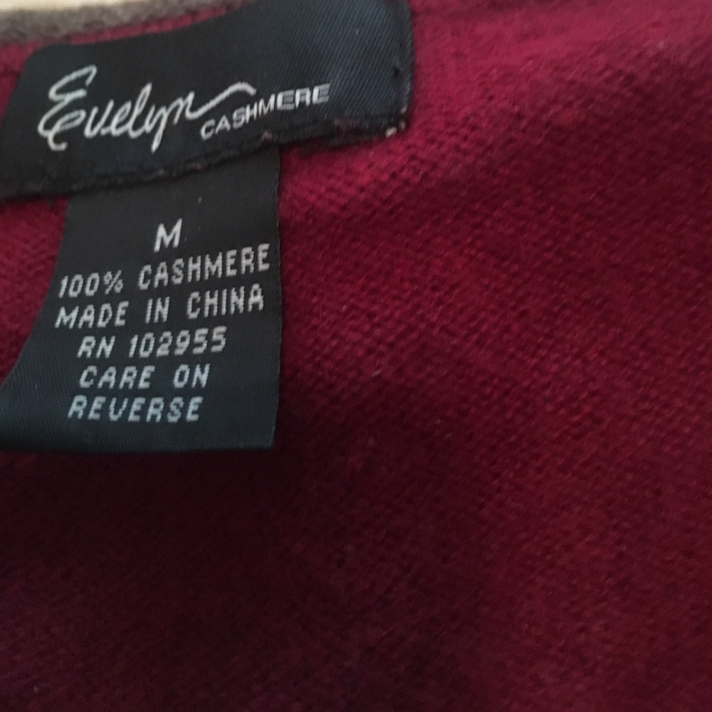 Evelyn cashmere v-neck